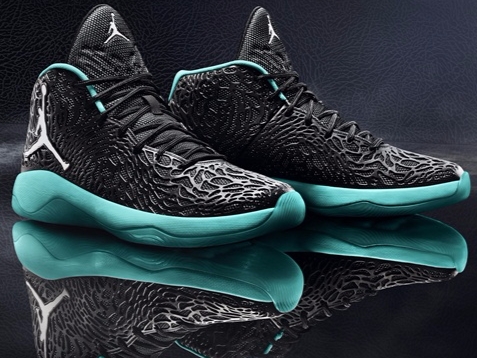 JORDAN品牌推出全新ULTRA.FLY