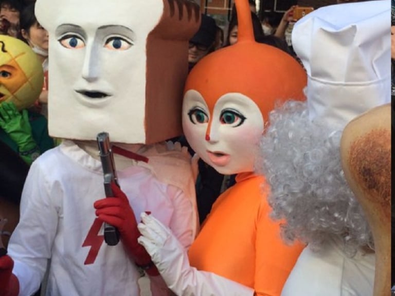 童年崩壞！日本街頭出現超恐怖「麵包超人」Cosplay！