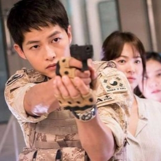 宋仲基 24 歲嫩照曝光　娃娃臉加上好膚質超可愛！