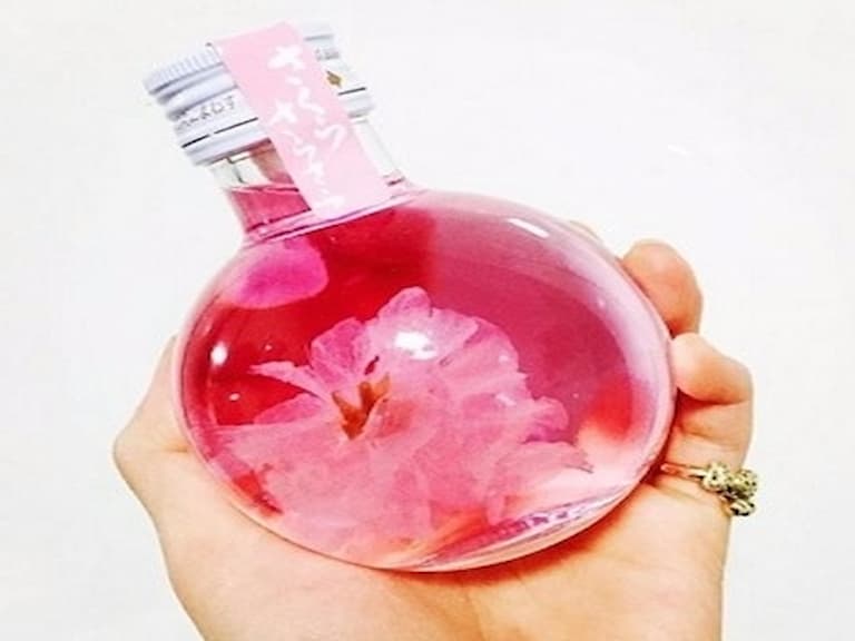 8 種日韓必買的暢銷造型飲料　女友表示：拍完照才能喝！