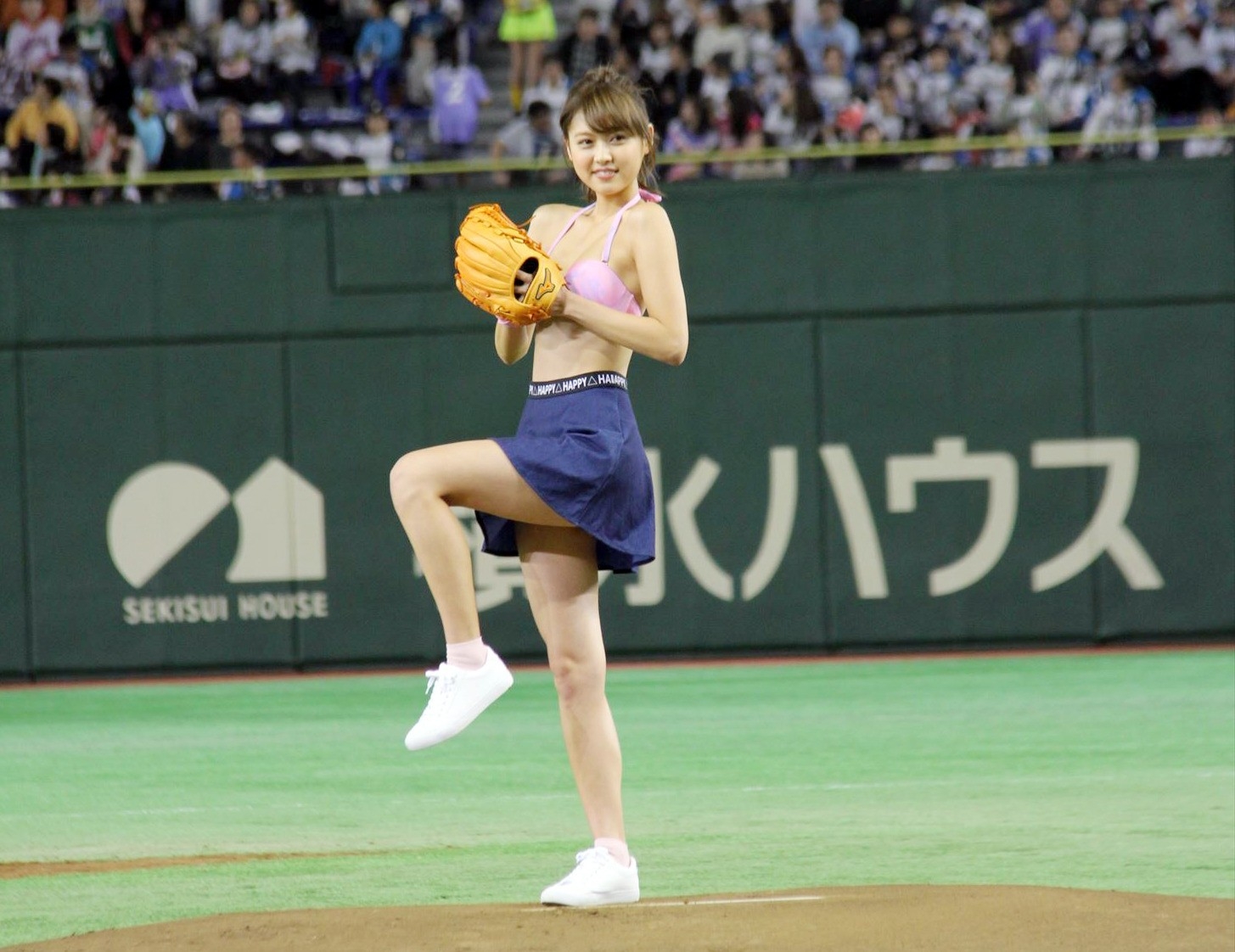 松元繪里花性感開球式 你準備好接球了嗎?