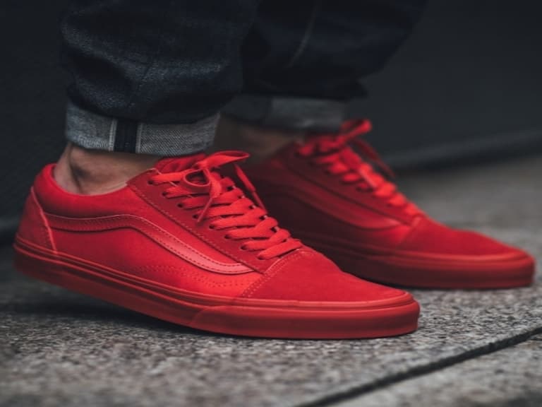 Vans Old Skool 推出「Monochrome」鞋款　3 種純色讓你的夏天更熱情！