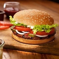 有肉有菜有澱粉，漢堡營養最均衡！