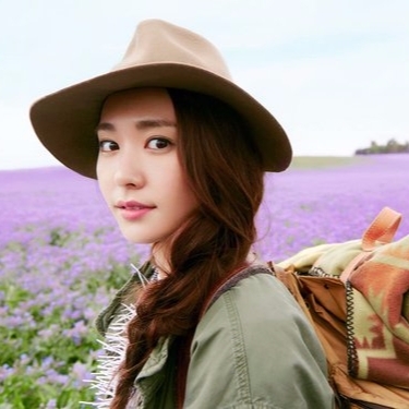 新垣結衣在花海中拍攝廣告　美到讓網友融化！