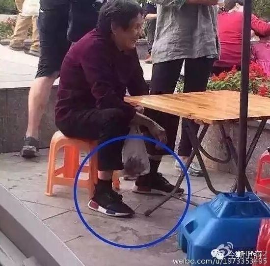 中國大陸山寨 NMD 氾濫 隔壁老伯、阿婆都在穿?!