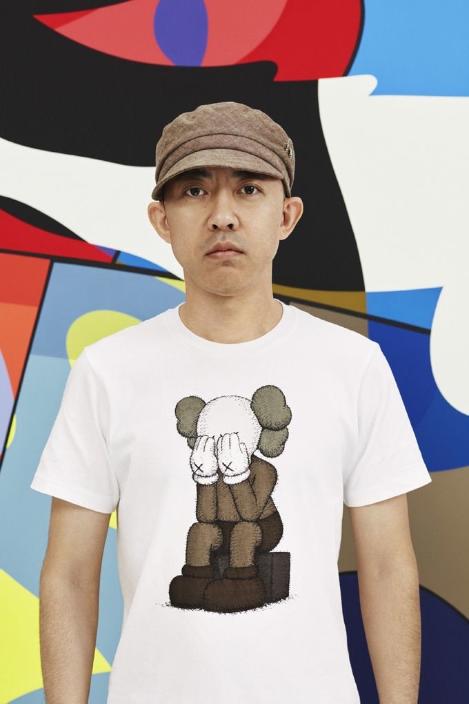 KAWS X UNIQLO 聯名廣告曝光！　就連「他」也不知道要挑哪一件...