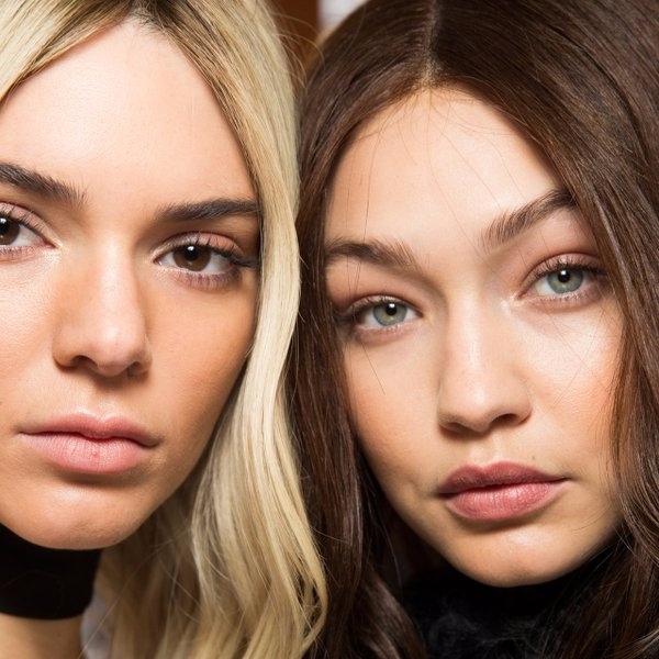 VOGUE 發文「誰說坎達兒和吉吉不是真正的超模？」　網友洗版留言超爆笑！