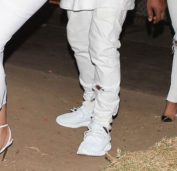 肯爺古巴又放毒！　全白色 Yeezy Boost 350 出現