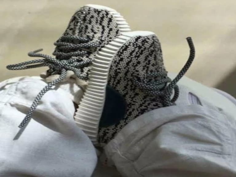 金卡達夏確認！　 Baby Yeezys 鞋款即將販售