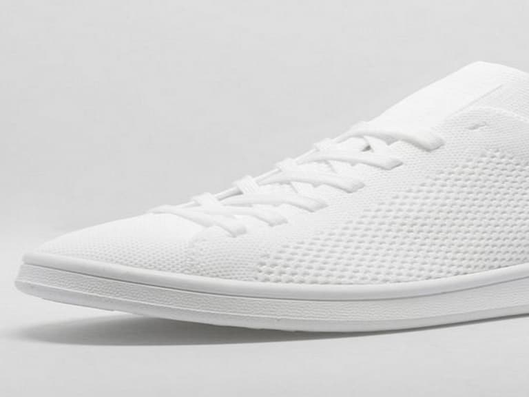 Stan Smith 全白編織鞋款釋出　鞋迷：踩到就翻臉！