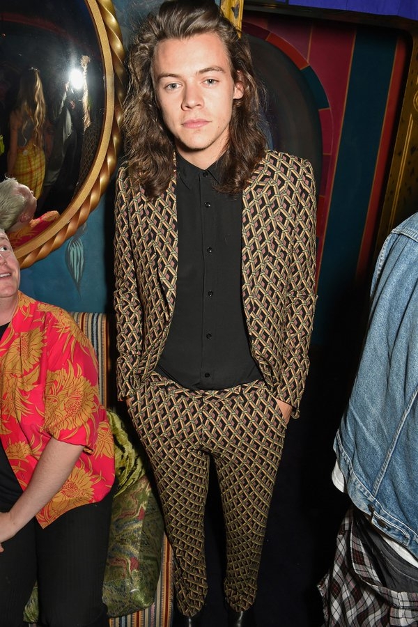 一世代 Harry Styles「脫帽」短髮照曝光　再度引起網路瘋傳！