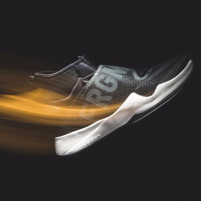 Nike HyperRev 2016 x Fragment Design 台灣開賣！