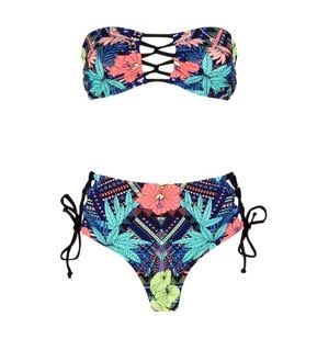 BERSHKA 樂 FUN 夏日的搖滾時尚 一起在音樂裡HIGH!