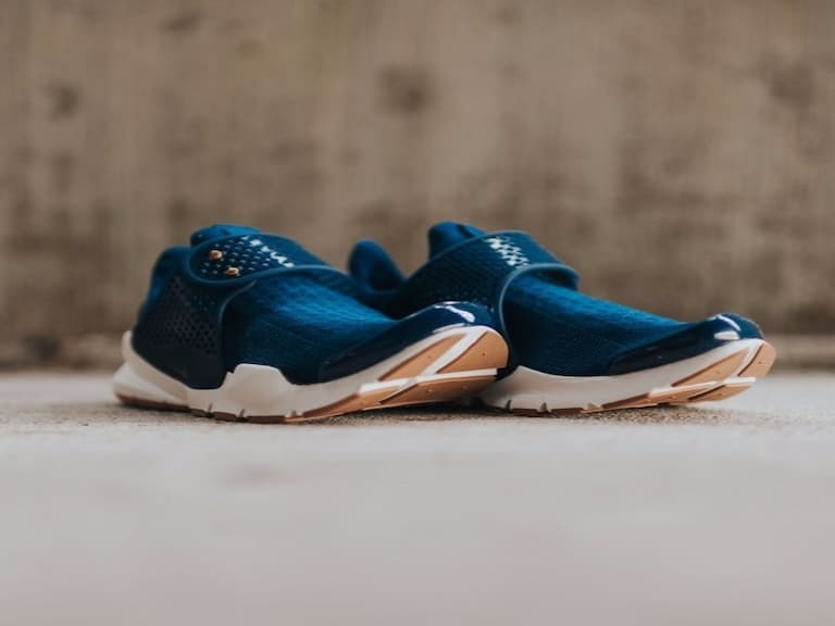 女生專屬鞋款！Nike 推出 Sock Dart 夏季清新配色 