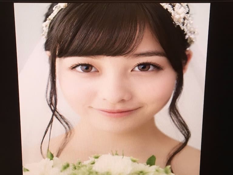 17 歲「天使偶像」橋本環奈披上白紗 大量網友瘋狂求婚!