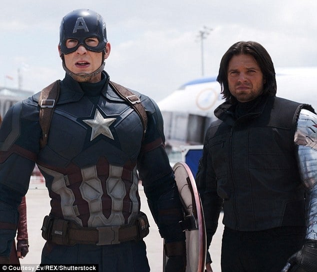 「美國隊長」克里斯伊凡首度公開曬出新女友　一同亮相證實戀情成真！