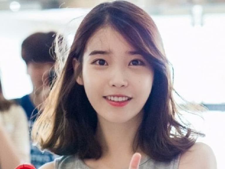 女星證明顏值的慵懶中長髮