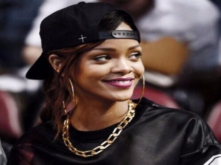 又再戀愛了？連續四晚約會的 Rihanna 與 Drake 衣着配搭暗藏玄機