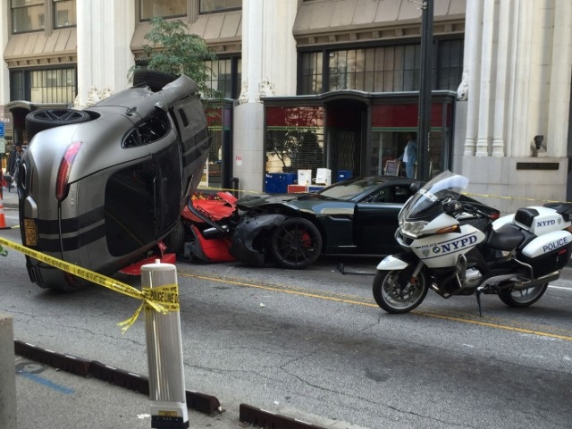 馮迪索現身《玩命關頭 8》片場　48 歲「唐老大」肌肉強度不減！