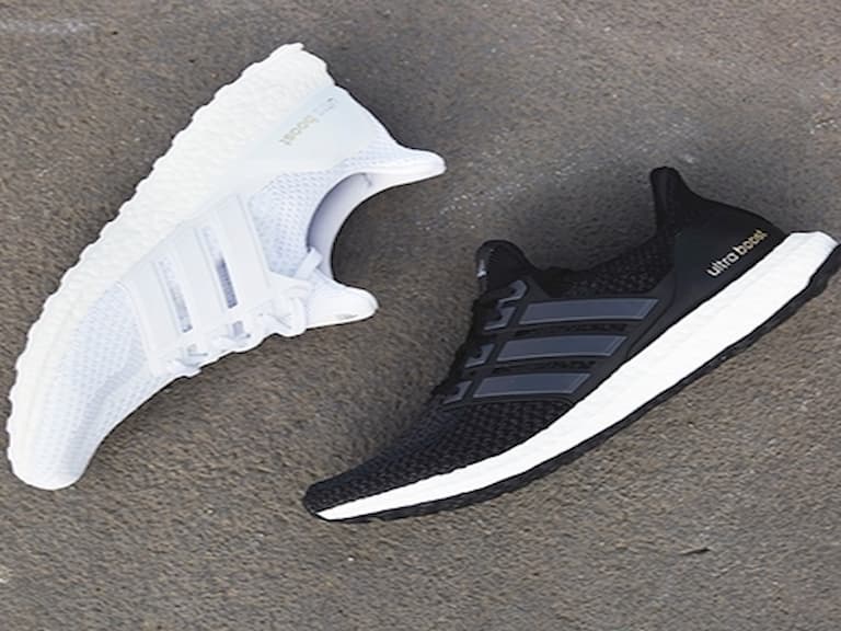 今夏最強情侶鞋就是它了！adidas Ultra BOOST 黑、白兩色全新釋出
