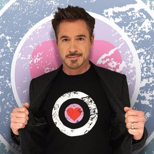 小勞勃道尼問湯姆希德斯頓　到底是愛東尼史塔克還是泰勒絲！