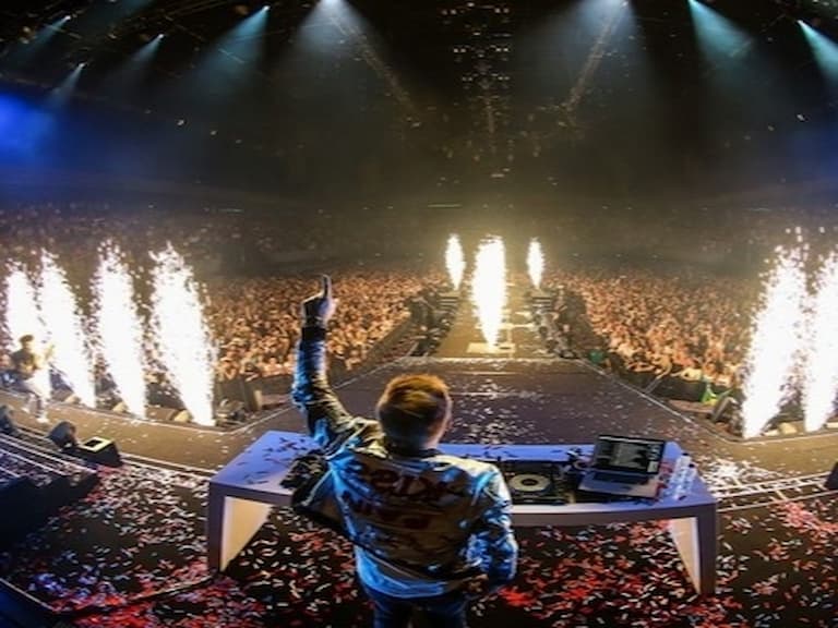 「百大DJ」 5 冠王要來了！「電音天神」阿曼凡布倫 11 月轟炸全台