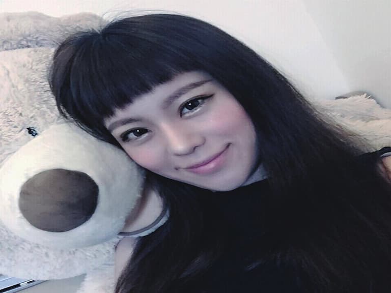 【潮妹一週間】穿球鞋如何完美秀長腿？補教界正妹示範給妳看！