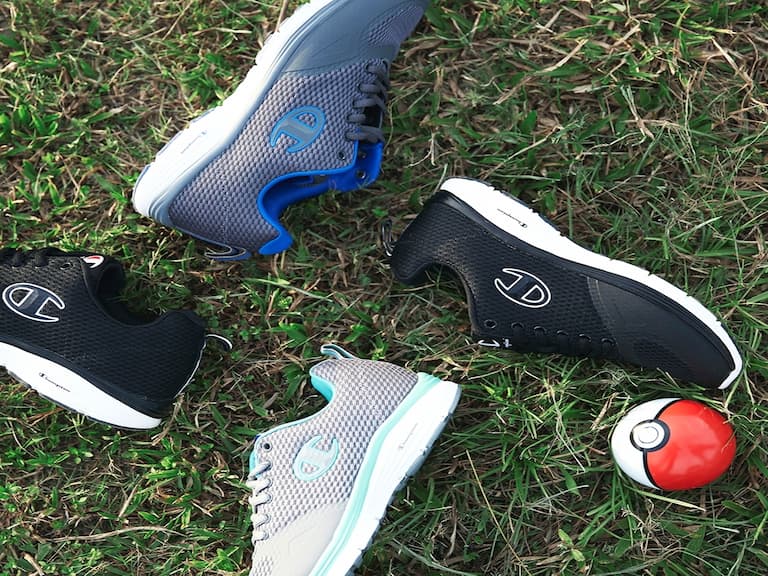 《 Pokémon GO 》地面系的驕傲"小剛"示範！想收服寶可夢先要有「愛」跟「這雙鞋」