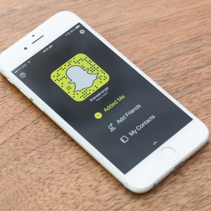 挑戰 IG、Snapchat 地位？Apple 決定推出自創的交友 App