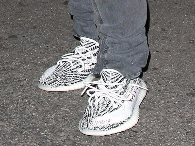 肯伊威斯特 VMA 頒獎典禮　又穿出了全新 Yeezy Boost 350！