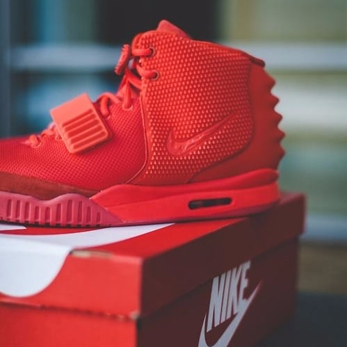 奇蹟的一雙！肯爺與 Nike 推出 Air Yeezy 2 的價格居然上升了 10 倍