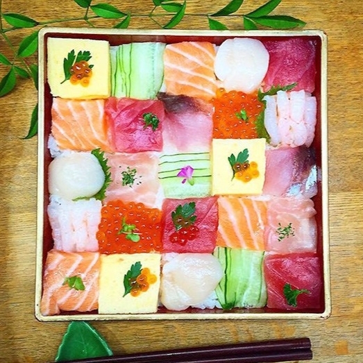 舌尖上的藝術！這些美麗可愛的鑲嵌壽司盒，連外國都流行起來了！