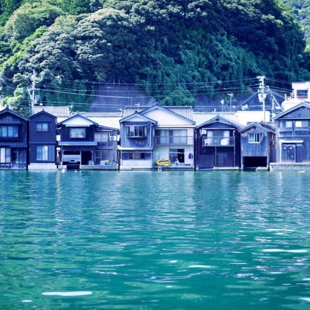 日本京都「浮在海上的小鎮」　景色絕美宛如來到夢中世界！