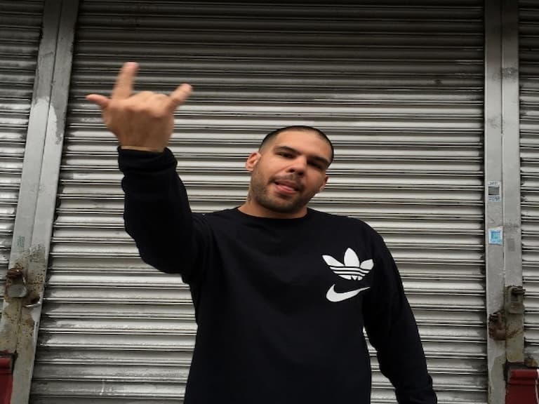 Nike x adidas「虛構聯名」第二波　經典標語混搭 T-Shirt 出現！