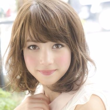 日本 IT 男票選「最喜歡的女生髮型 TOP 5」，「厚瀏海」竟被評為最土造型？！