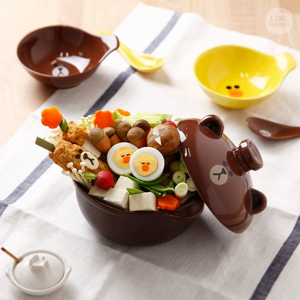 日本 Line Friends Store 推出限定版熊大砂鍋，可愛指數直達頂尖，要訂請快手！