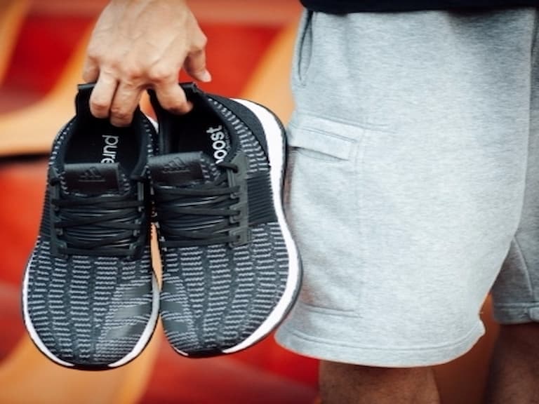 跑鞋新時代!adidas PureBOOST ZG 超輕量跑鞋展現「無重力」的魅力
