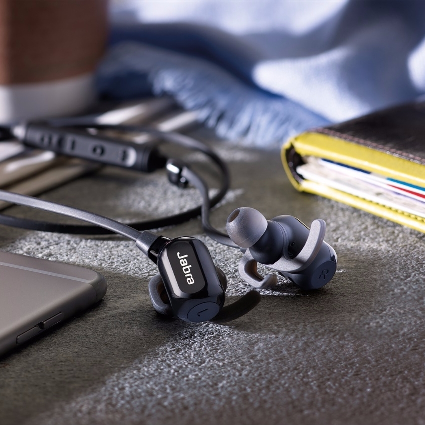 Jabra 全新三款耳機亮相  拓展運動音訊與音樂體驗市場