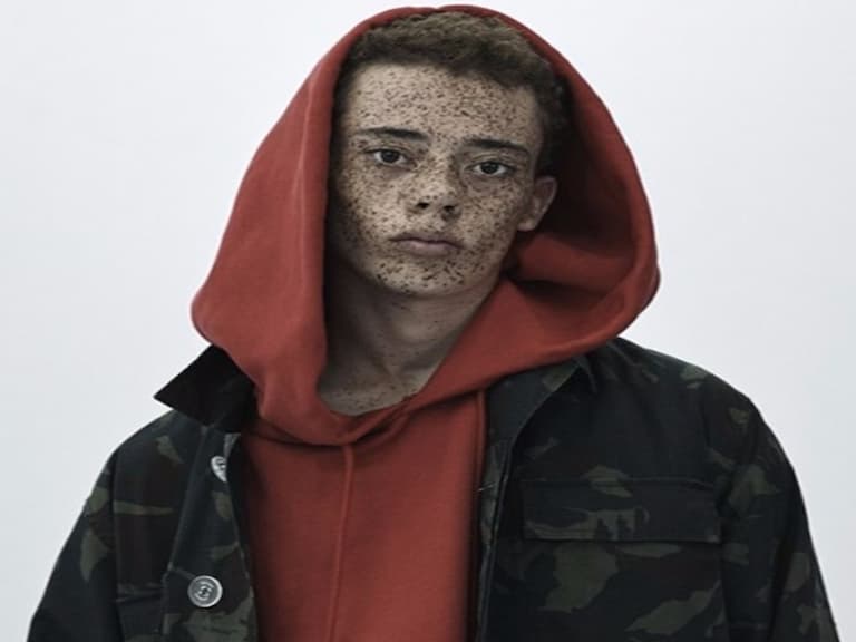 想買要看運氣！OFF-WHITE 攜手 Matchesfashion 打造限定系列！