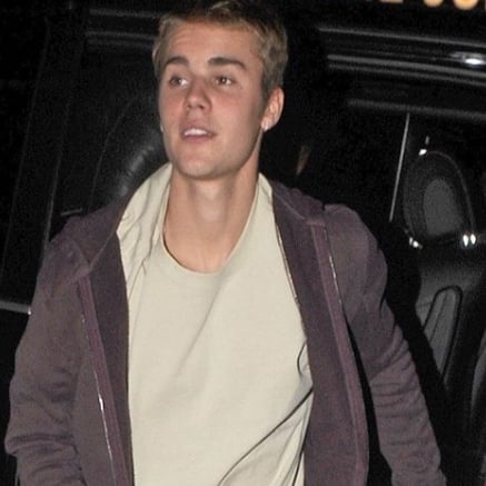 小賈倫敦夜蹓躂玩滑板！摔個狗吃屎！