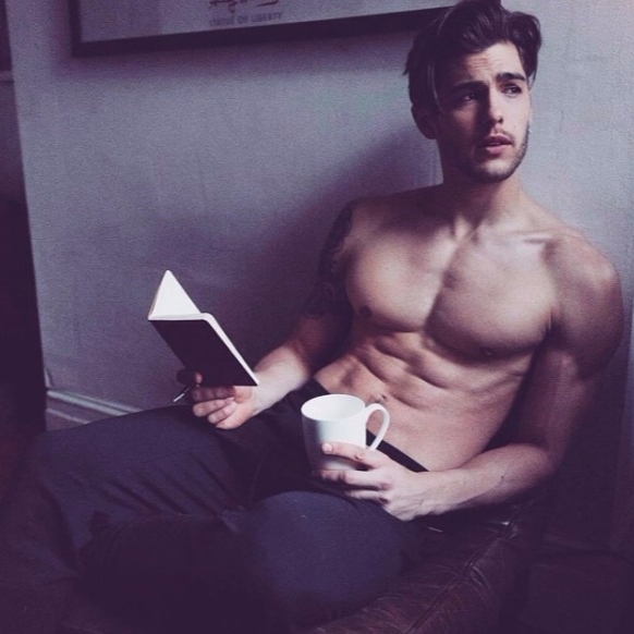 #發現 Instagram：男人與咖啡是絕配！星期一的早上為你送上滿滿的 Eye Candy！