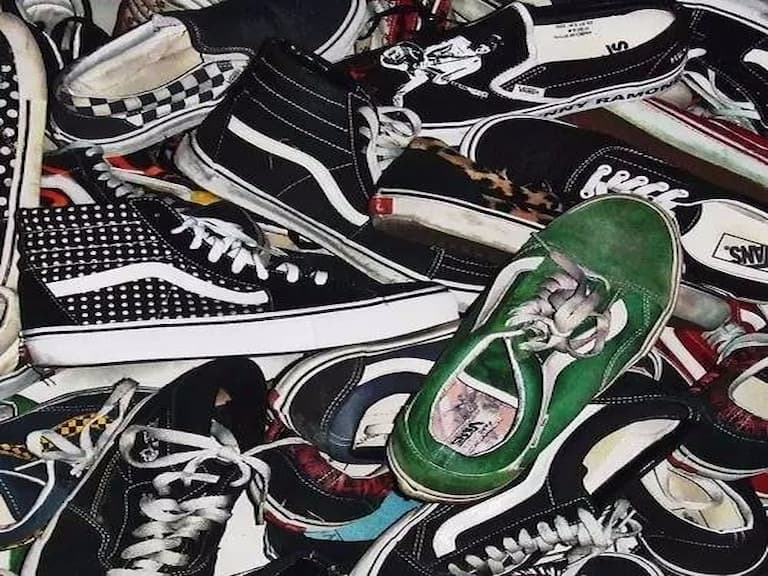 〔板系時尚〕Vans 鞋子最容易搞混的 2 種鞋型 Authentic 與 Era 你能分辨嗎？5 分鐘帶你一次了解～