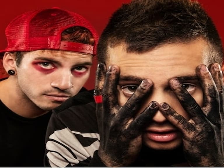 為什麼要戴著面罩表演？你不得不認識的超火紅樂團 Twenty One Pilots！