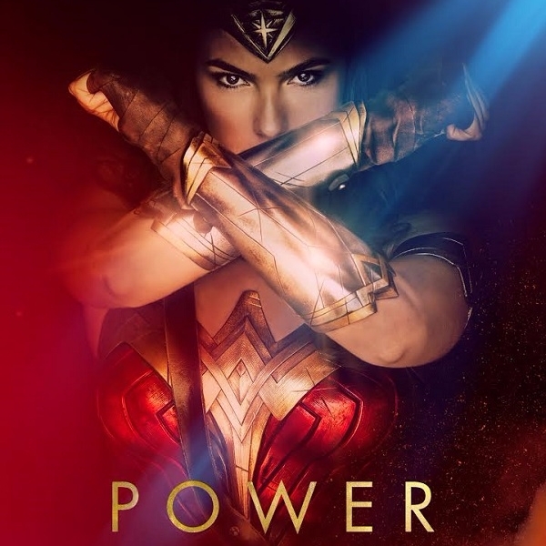 《神力女超人》最新預告曝光！面對黑暗世界仍火辣挺身而出　網友：女神降臨啦！