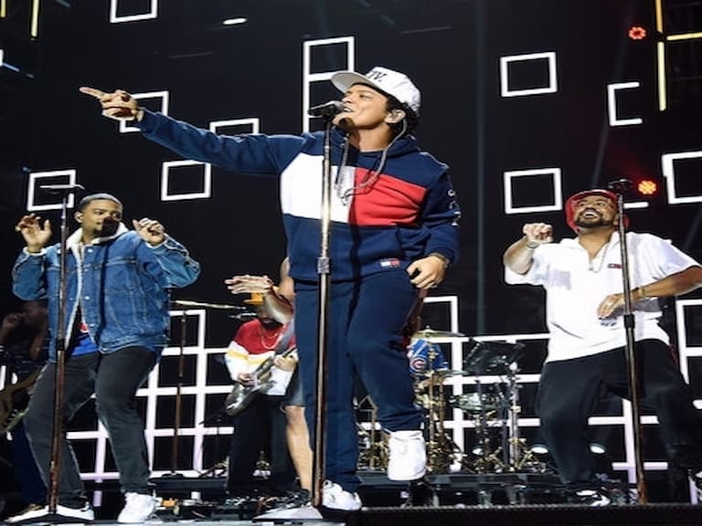 懶人包一次看完!2016 EMA 歌手最佳表演大排行 現場爽度最高的冠軍是...