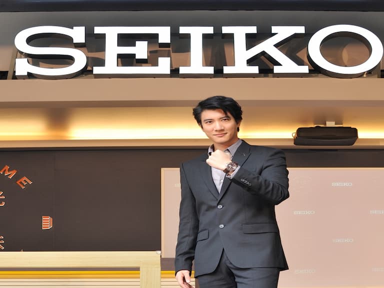 SEIKO 首創男人月盛典 Moving Lounge Bar 揭幕 為男人舉杯 王力宏分享男人時光 一刻一味
