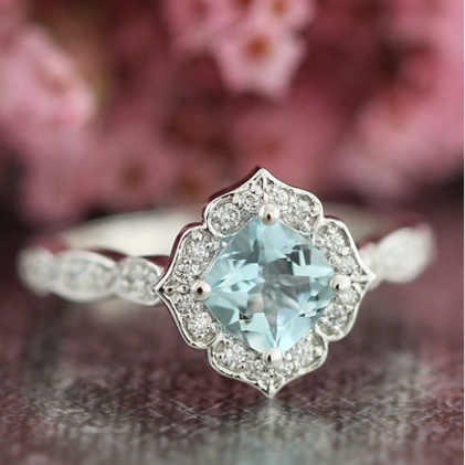 美國女生最愛的婚戒是哪幾款？追求典雅卻拒絕沉悶的她們，帶起了這 5 款時尚潮流！