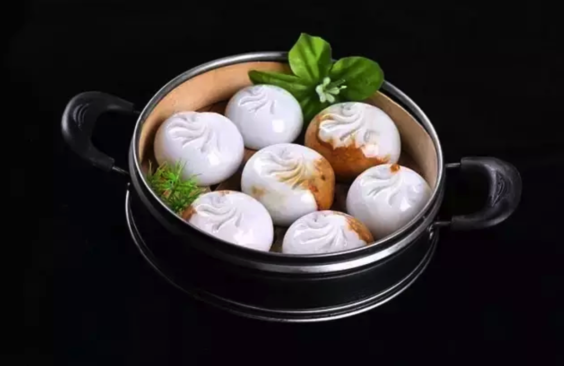 他們用翡翠做了一桌美食,價值高到工作幾輩子都吃不起!