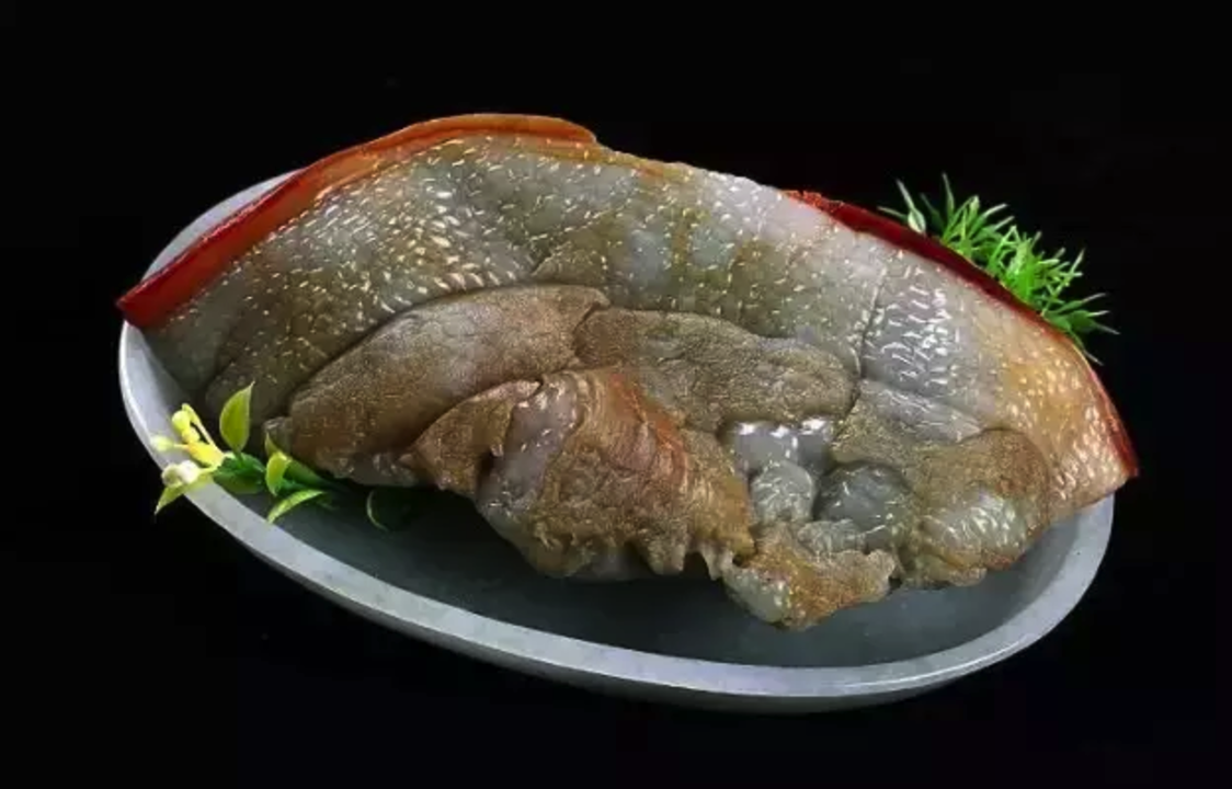 他們用翡翠做了一桌美食,價值高到工作幾輩子都吃不起!