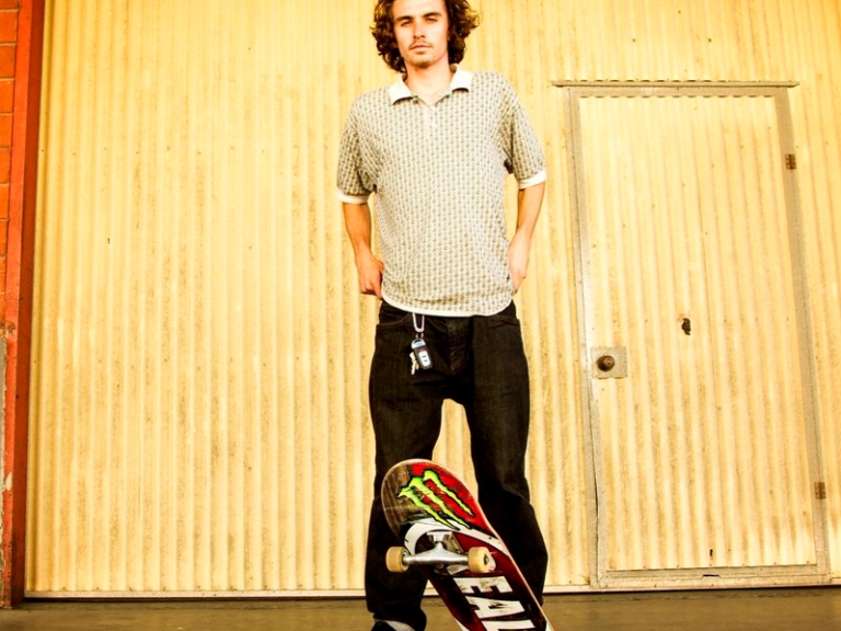 22 歲 Kyle Walker 獲得「Thrasher 年度滑板家」 來看看他的技術有多狂!